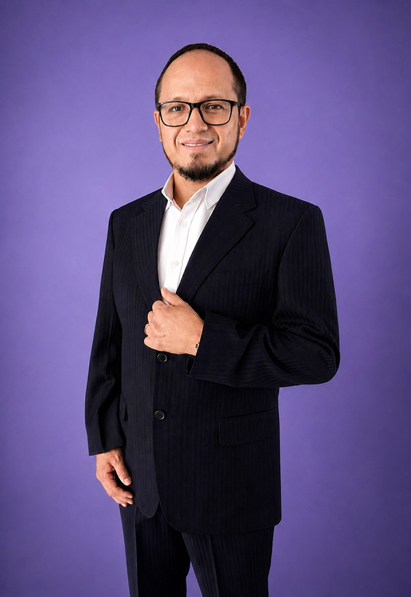 Asesor de Seguros Francisco-Gallegos-VF-Seguros Ambato